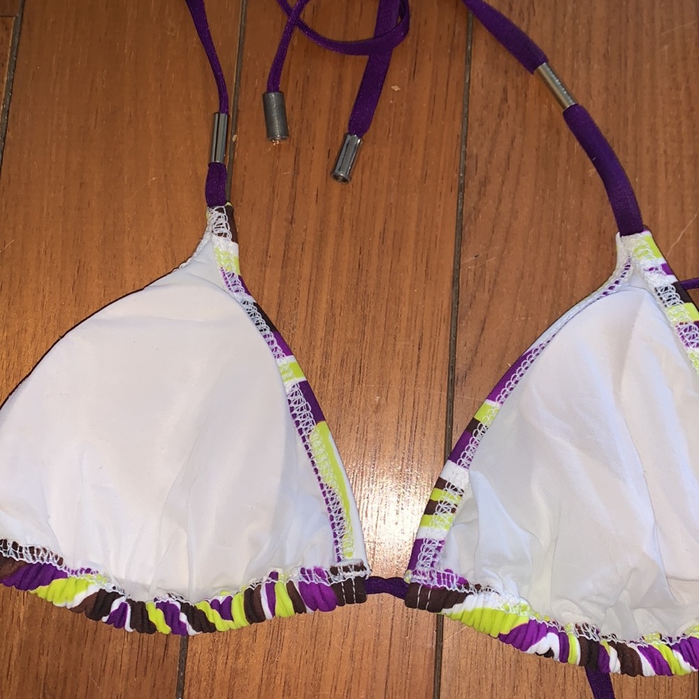 Bikini. - Picture 3 of 5